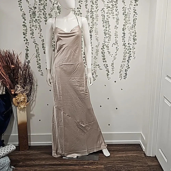 Show Me Your MuMu Tuscany Slip Maxi Dress in Show Me The Ring Luxe Sz M - Picture 2 of 10